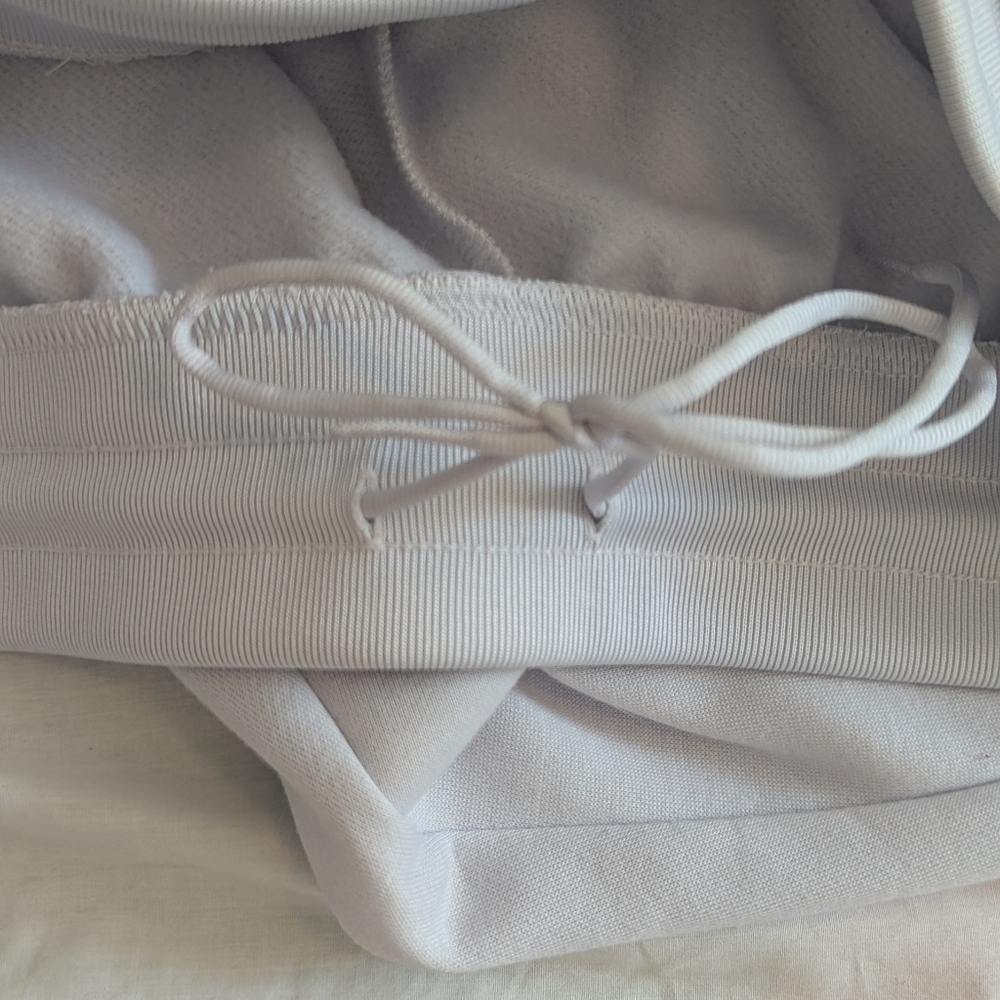 Adidas 2XL White Track Pants Two Side Pockets Street wear Gym Loungewear Sports - Picture 10 of 11